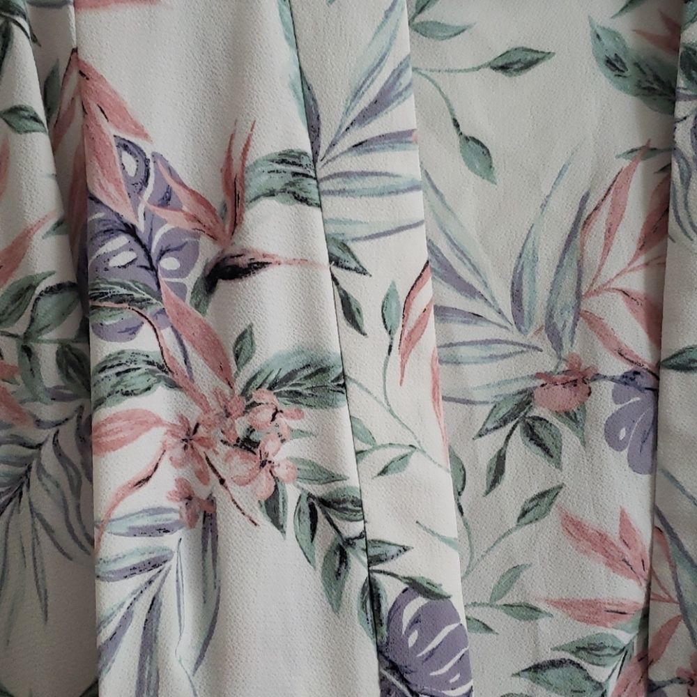 Floral Print Open-Front Lightweight Cardigan  - White/Pastel - Picture 3 of 7